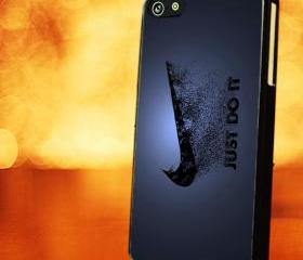 NIKE JUST DO IT 2 - iPhone 4 Case, iPhone 4s Case and iPhone 5 case Hard Plastic Case LZN