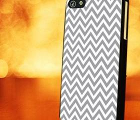 CHEVRON PATTERN WITH GREY - iPhone 4 Case, iPhone 4s Case and iPhone 5 case Hard Plastic Case LZN
