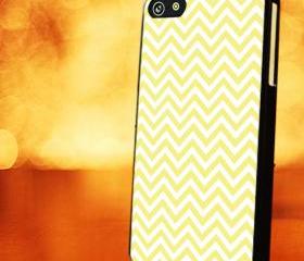 CHEVRON PATTERN WITH YELLOW - iPhone 4 Case, iPhone 4s Case and iPhone 5 case Hard Plastic Case LZN
